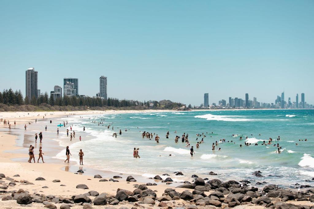 Le Beach Apartments Gold Coast Bagian luar foto