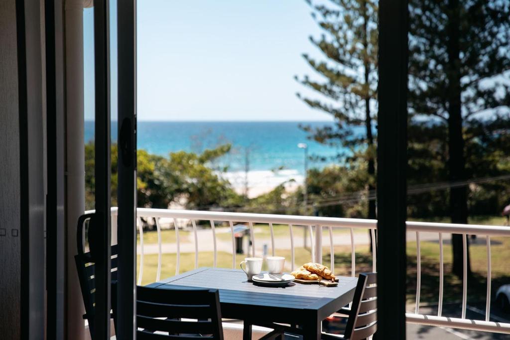 Le Beach Apartments Gold Coast Bagian luar foto